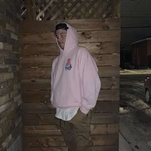 Meet your Posher, Samuel